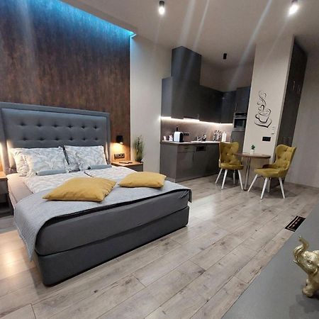 Silver Dawn Apartments Segedyn Zewnętrze zdjęcie